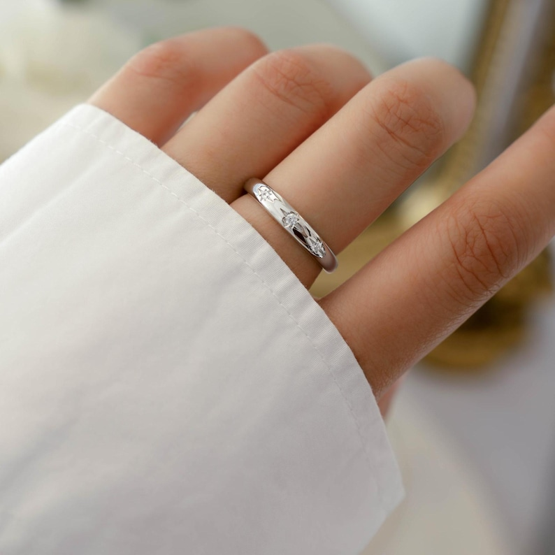 Star Setting Celestial Ring, Gold Ring, Silver Ring, Dainty Ring, Minimalist Jewelry, Christmas Gift for Her